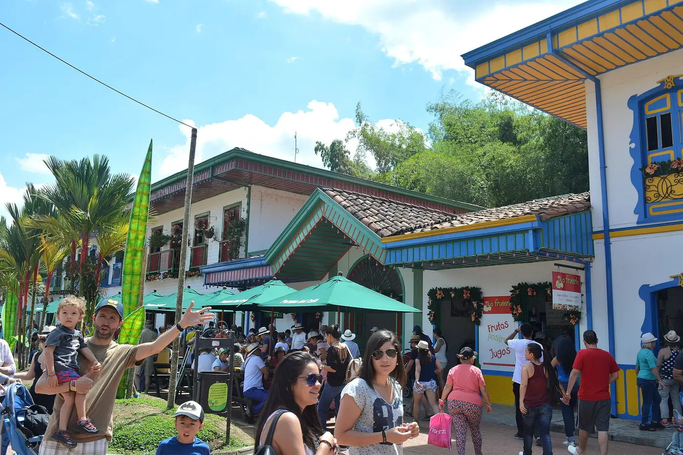 Plaza central del Parque del Café en Montenegro, Quindío