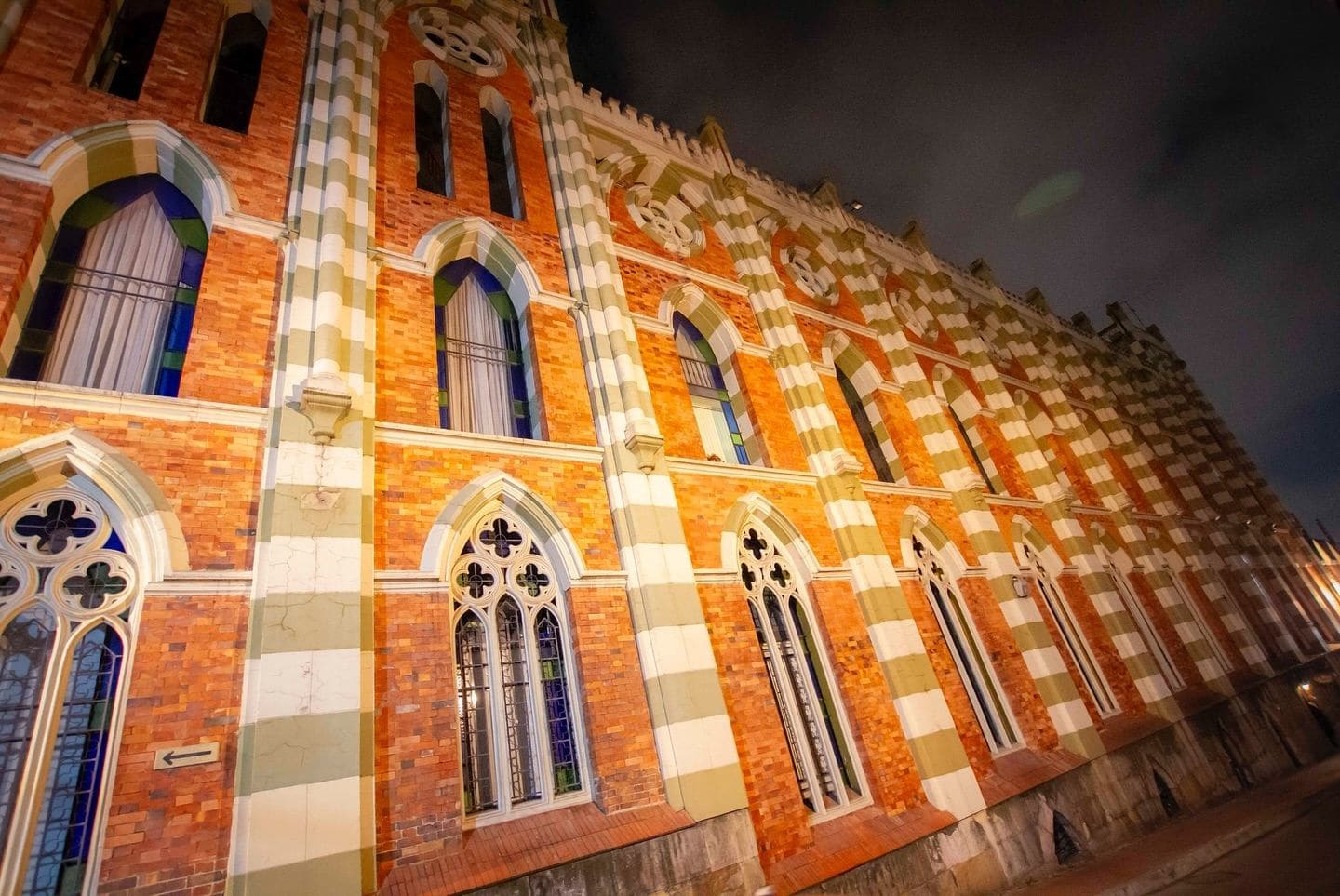 Recorrido nocturno por las calles empedradas del centro histórico