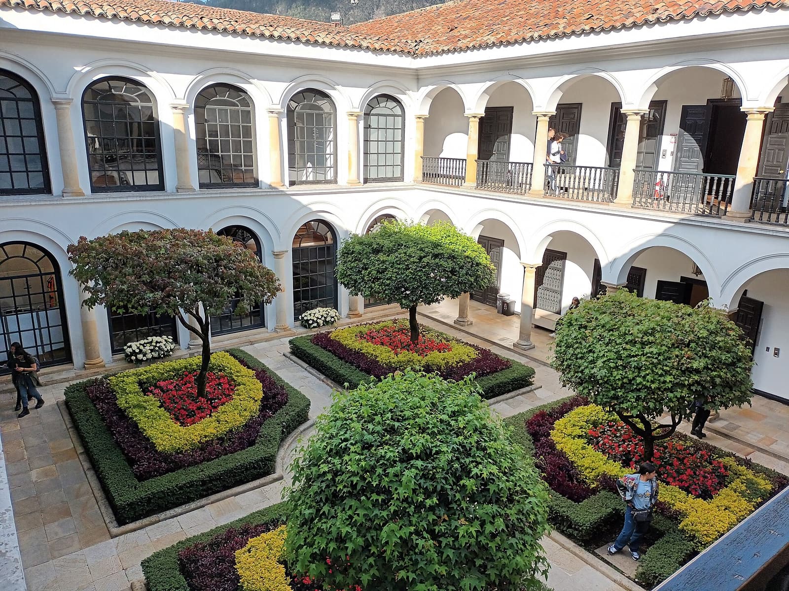 Patio central del Museo Botero