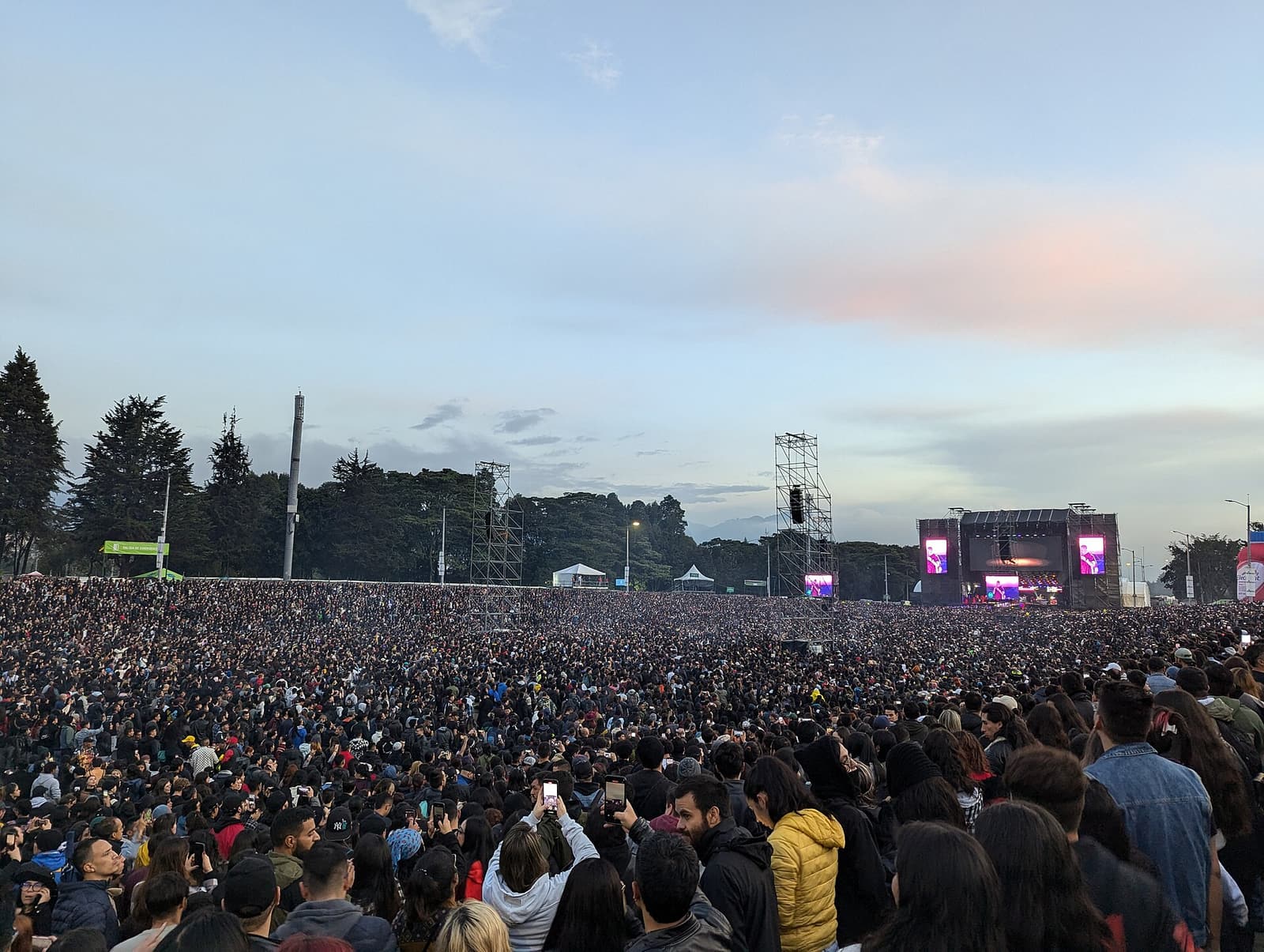 Público frente al escenario Plaza de Rock al Parque 2024, Parque Simón Bolívar
