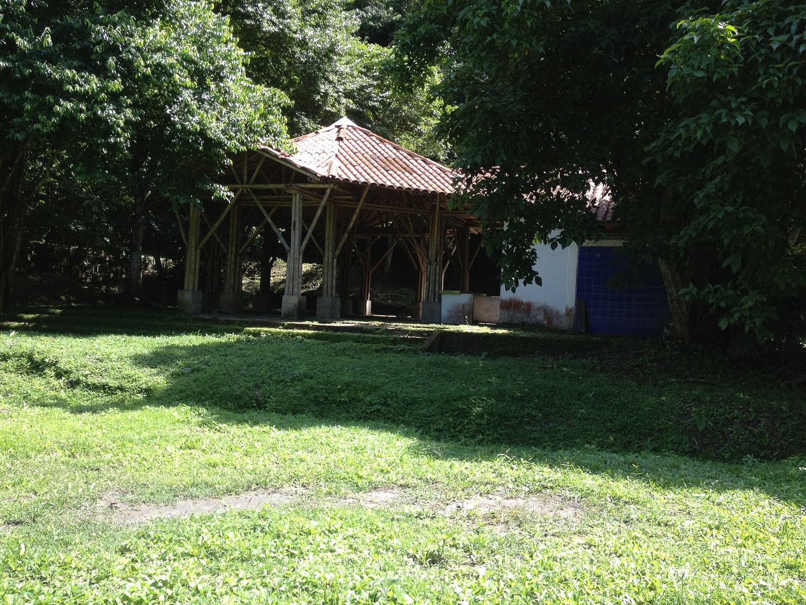 Parque principal de Nimaima, municipio al que pertenece Tobia