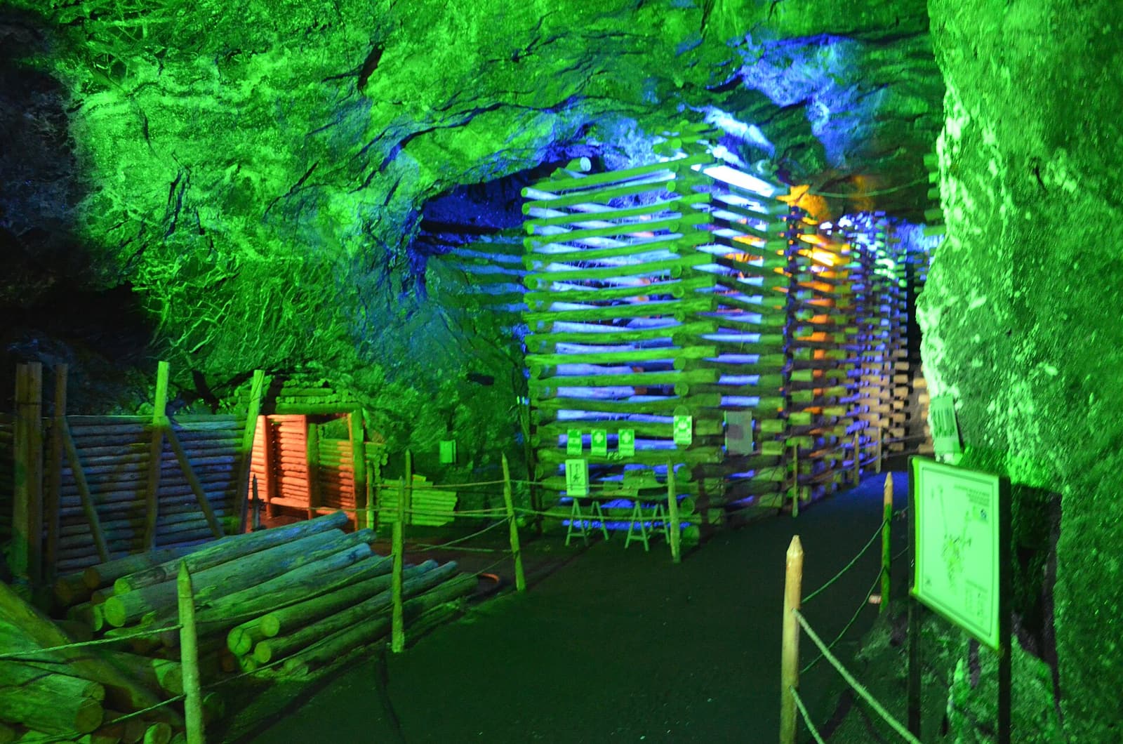 Galería de la Mina de Sal de Nemocón
